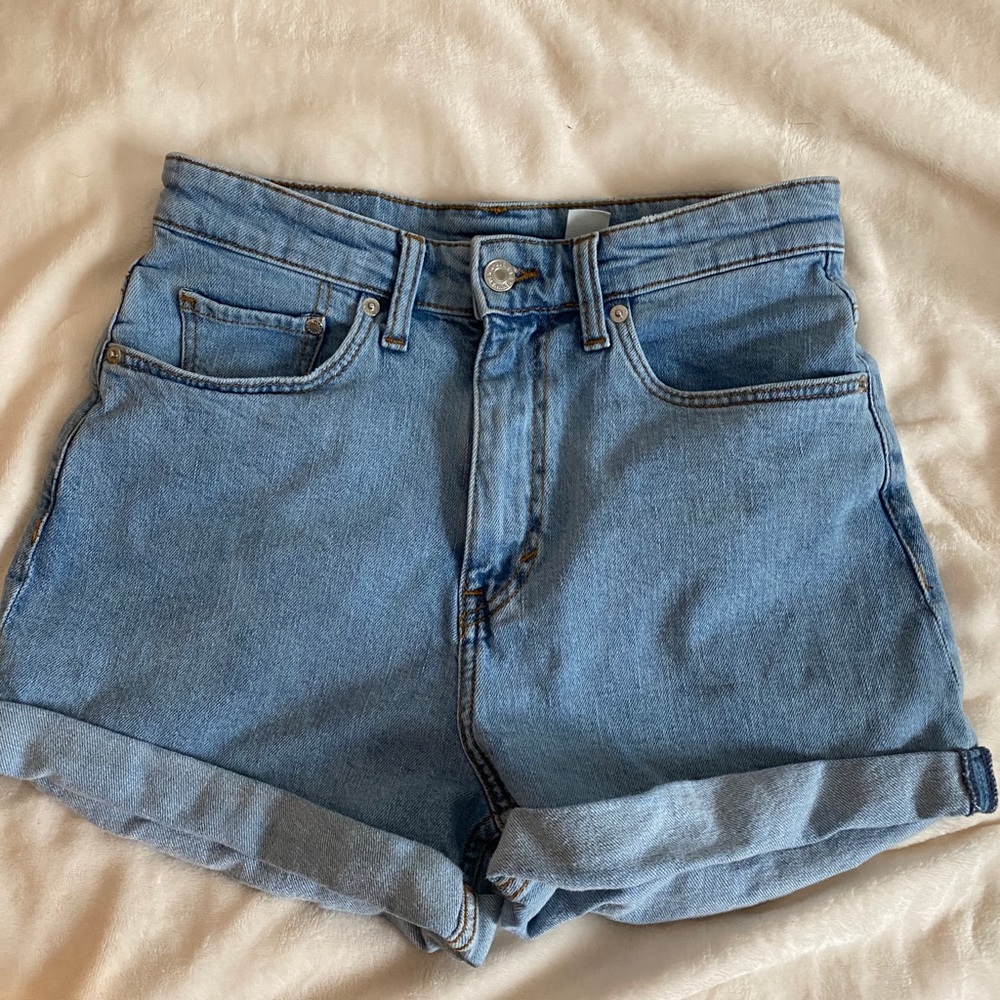 h&m high waisted mom shorts
